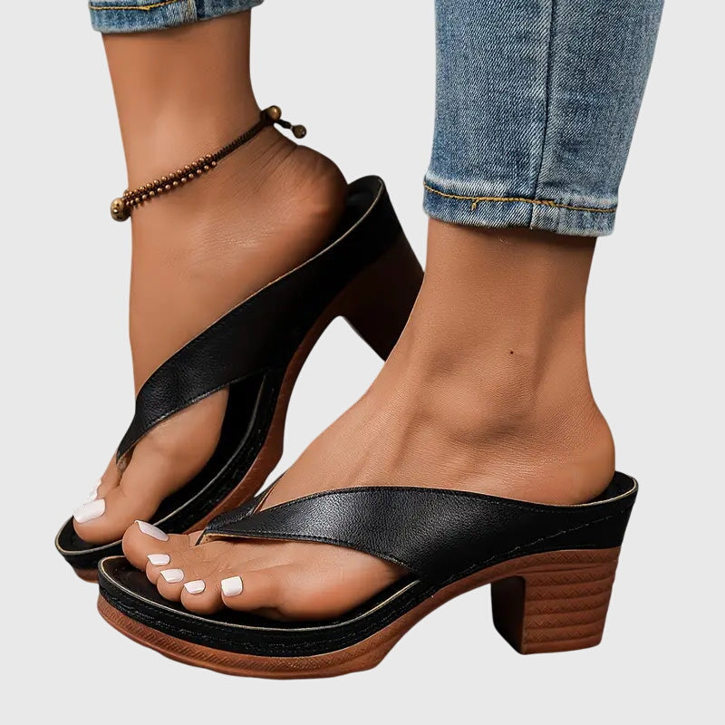 LAURA – Sandalo comfort con fasce