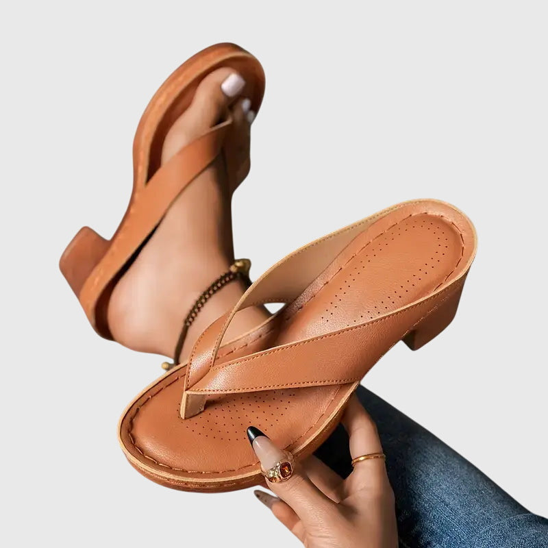 LAURA – Sandalo comfort con fasce