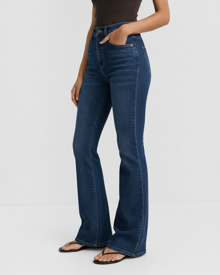 SUSANNA – Jeans a vita alta dal taglio a campana
