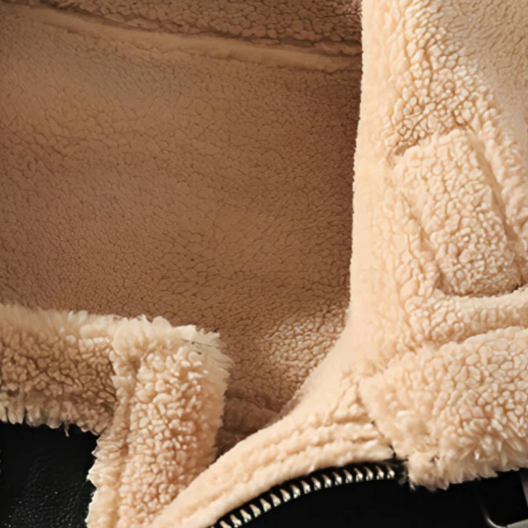 Luna Moda GABRIELE aviator jacket featuring a soft cream-colored faux shearling lining and a durable zipper detail.