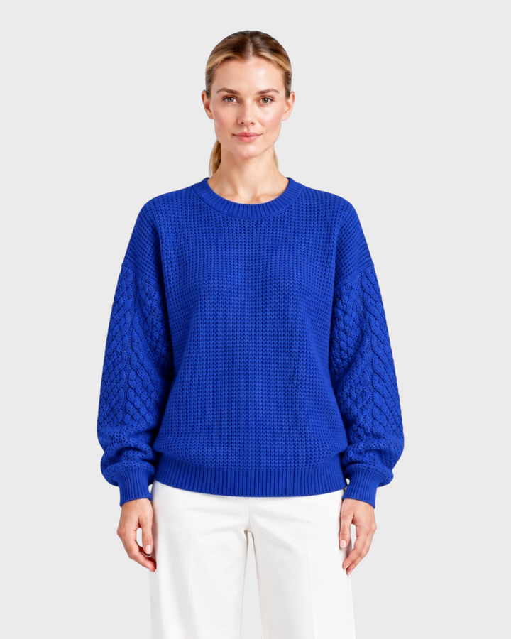 Marianna – Maglione con maniche a trecce in blu royal | Luna Moda