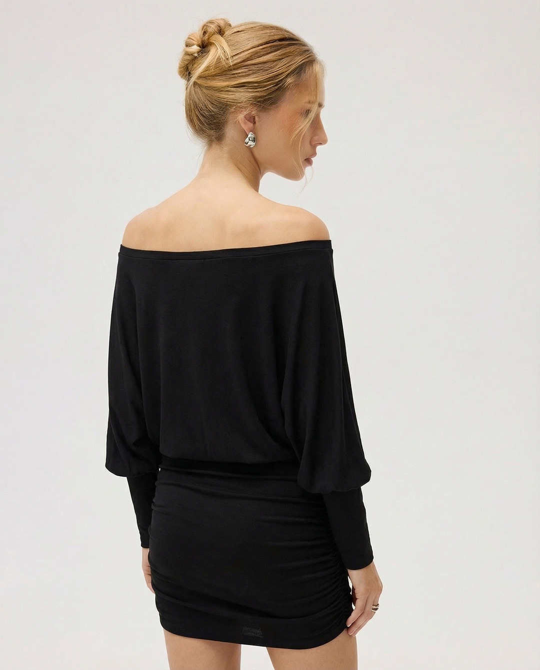 SOLA – Abito mini plissettato con top drappeggiato