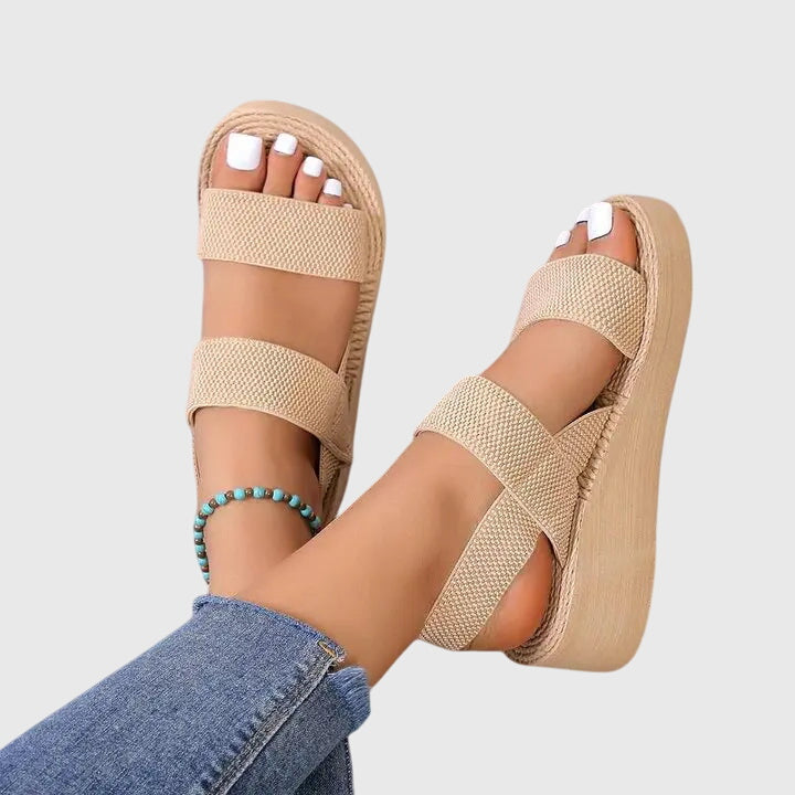 GAIA – Sandalo con zeppa