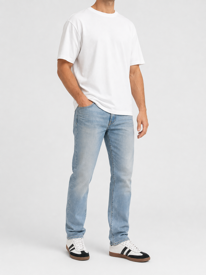 Jeans Classici a Taglio Dritto