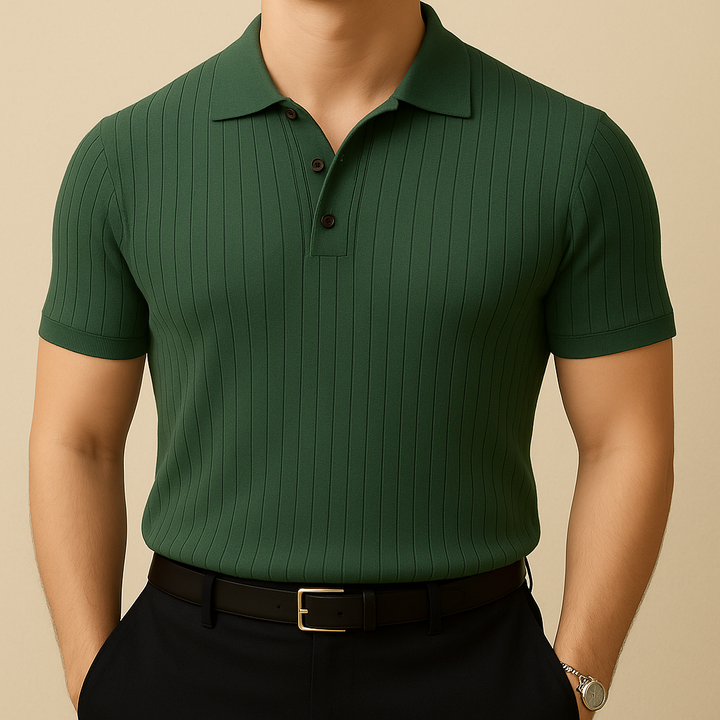 T-Shirt Estiva con Collo Striato Retro