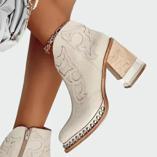 Ginevra – Stivaletto texano ricamato
