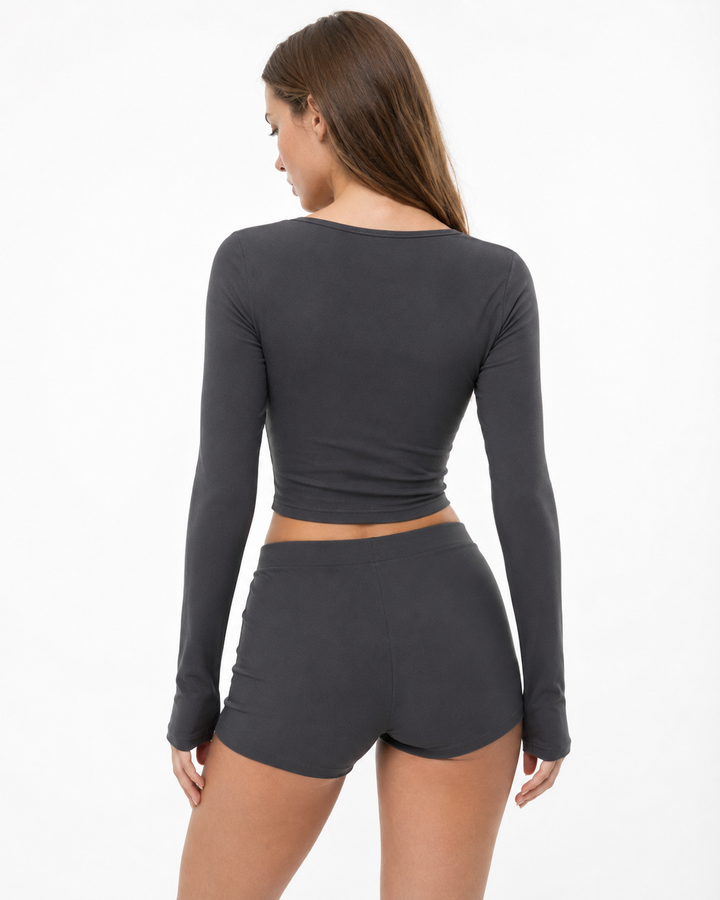 GRAZIELLA – Set Henley con pantaloncini