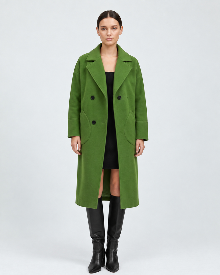 Luna Moda FILIPPA green thermal coat with wide lapels and double-breasted button closure worn by a model
