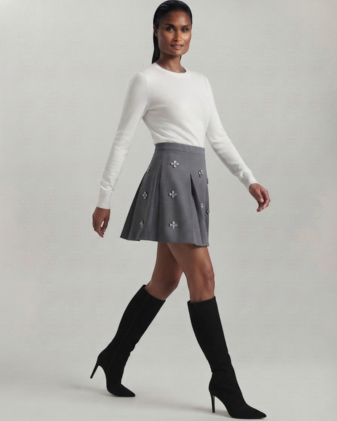 GLORIA – Gonna svasata in maglia con gemme a margherita