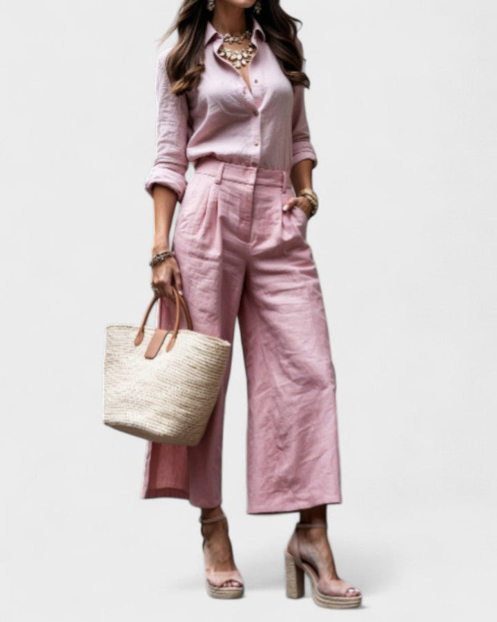 Isadora – Coordinato casual chic rosa con capri fluidi
