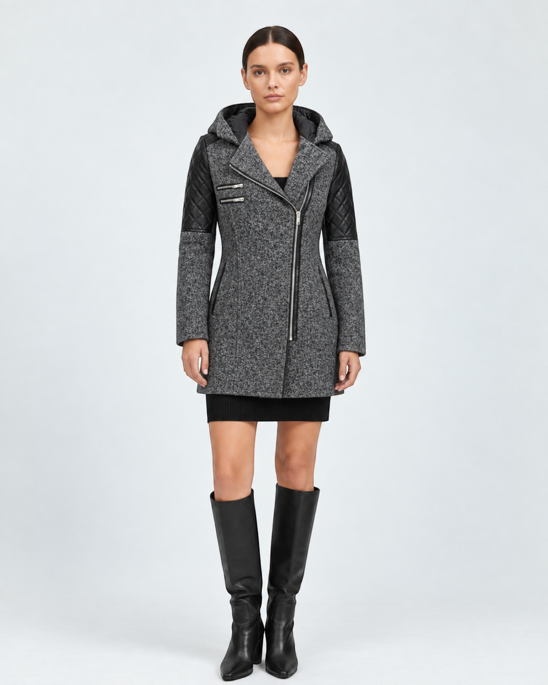 Luna Moda Sibilla winter jacket in grey wool blend with black quilted leather sleeves and an asymmetric zip closure.