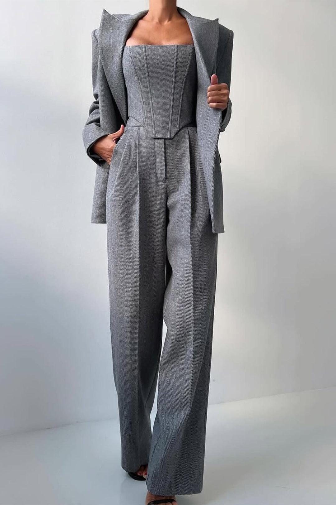 Eleganza – Tailleur tre pezzi con blazer doppiopetto