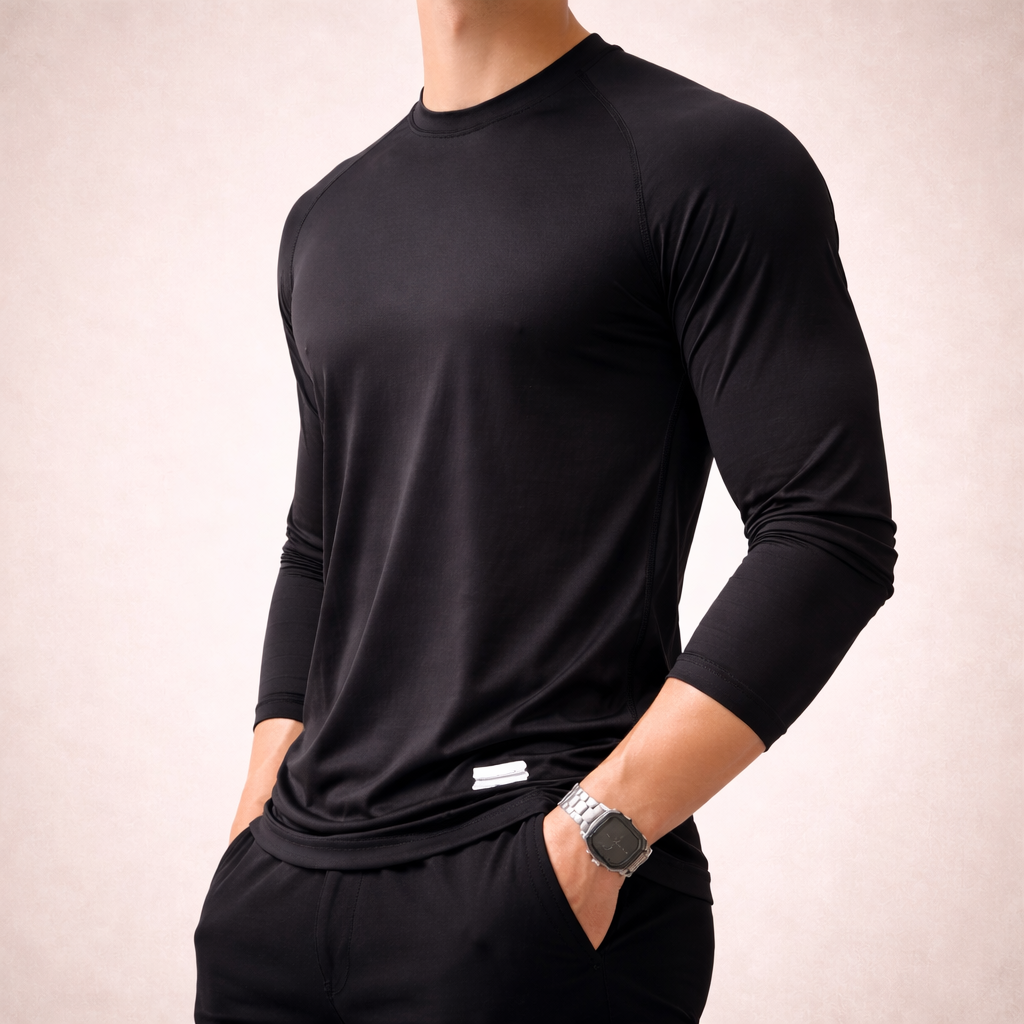 Maglia a manica lunga tecnica elasticizzata, vestibilità atletica