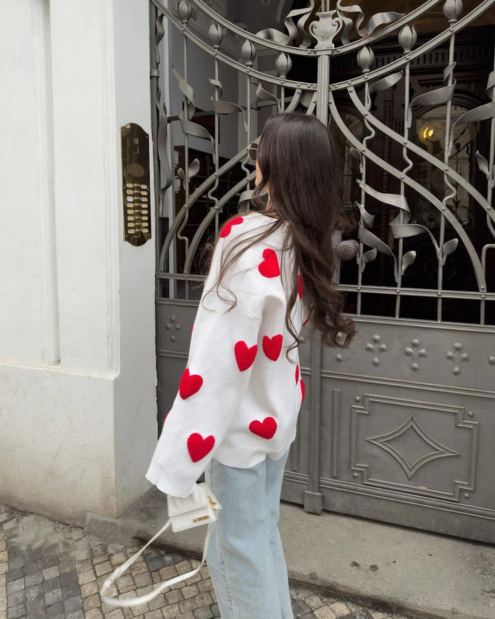 Maglione con motivi a cuore e vestibilità rilassata
