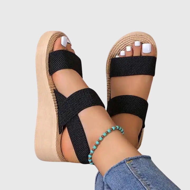 GAIA – Sandalo con zeppa