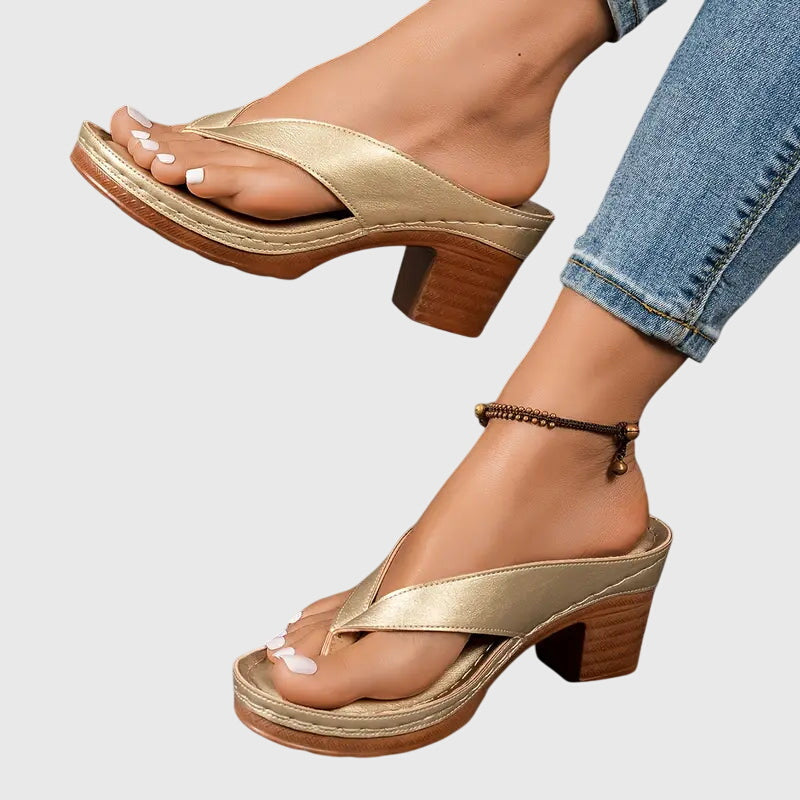 LAURA – Sandalo comfort con fasce