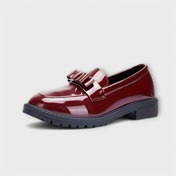 Valentina – Mocassino verniciato con fiocco