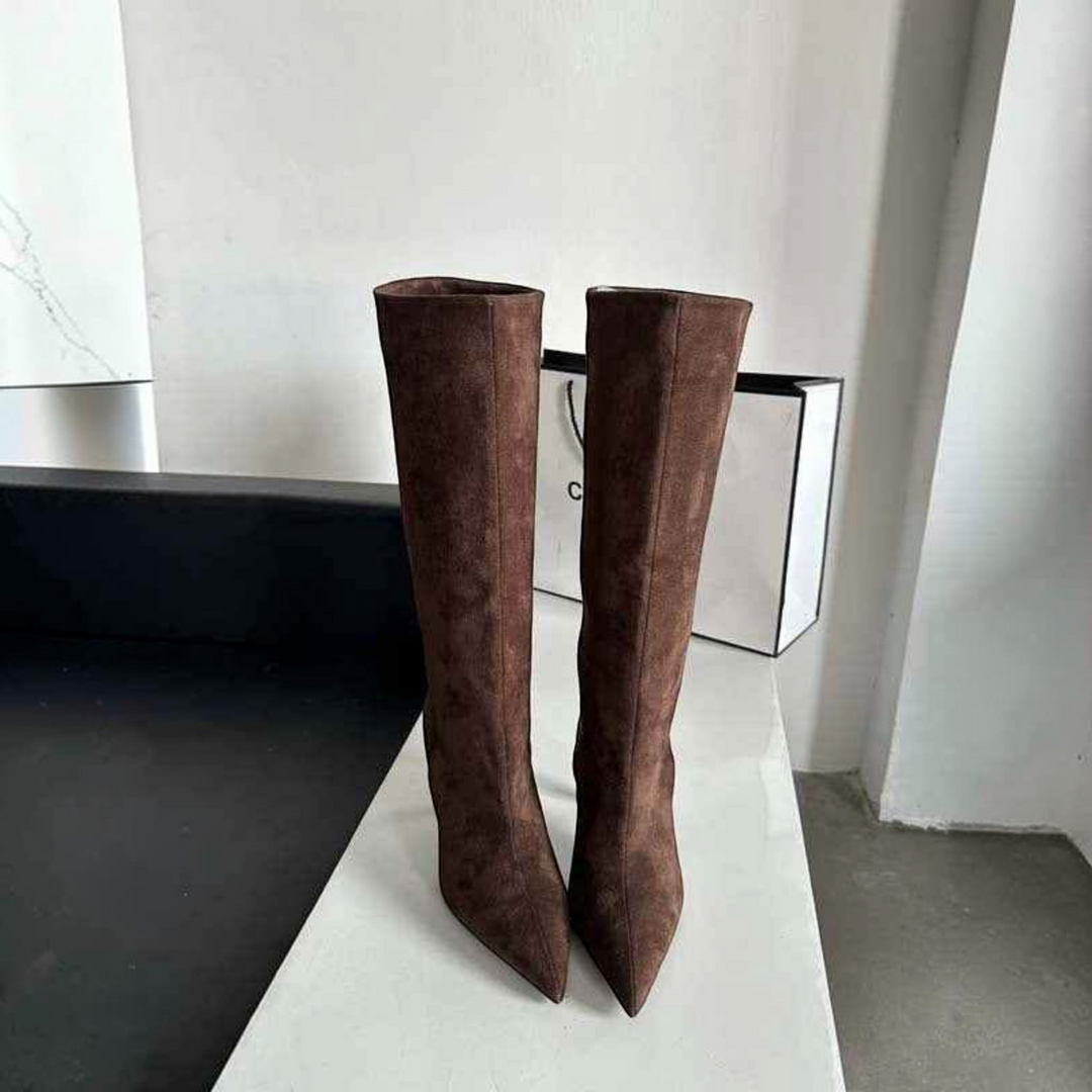 Violante – Stivali al ginocchio con tacco a spillo in marrone scuro | Luna Moda