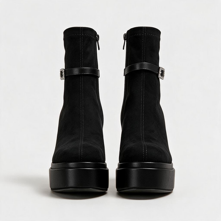 Vittoria – Stivaletto in camoscio con plateau