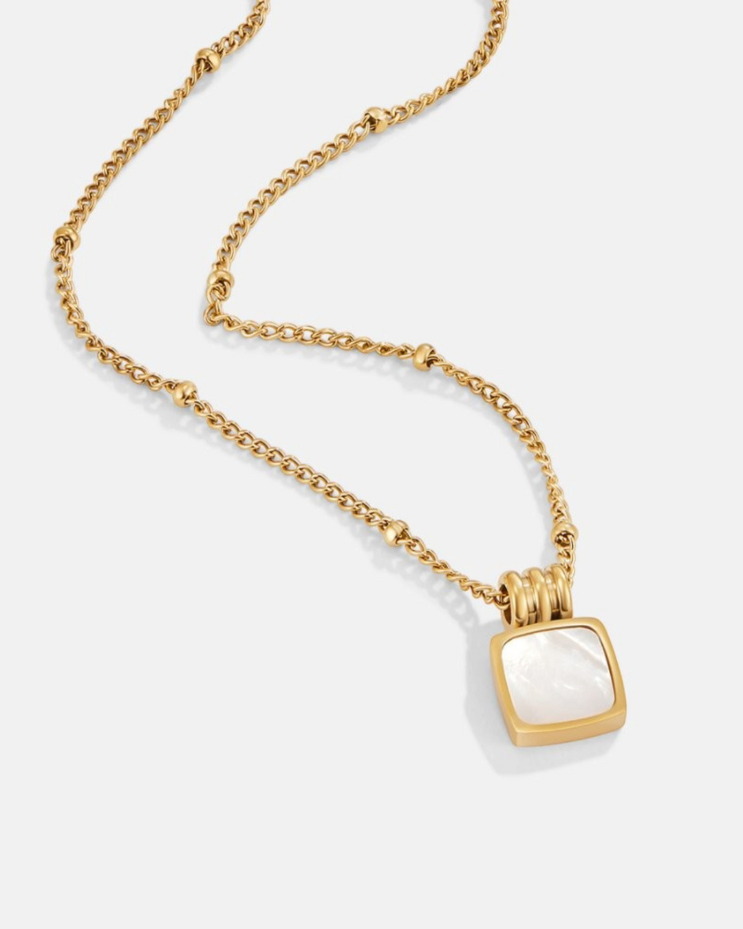 Lucia – Collana con conchiglia bianca | Luna Moda