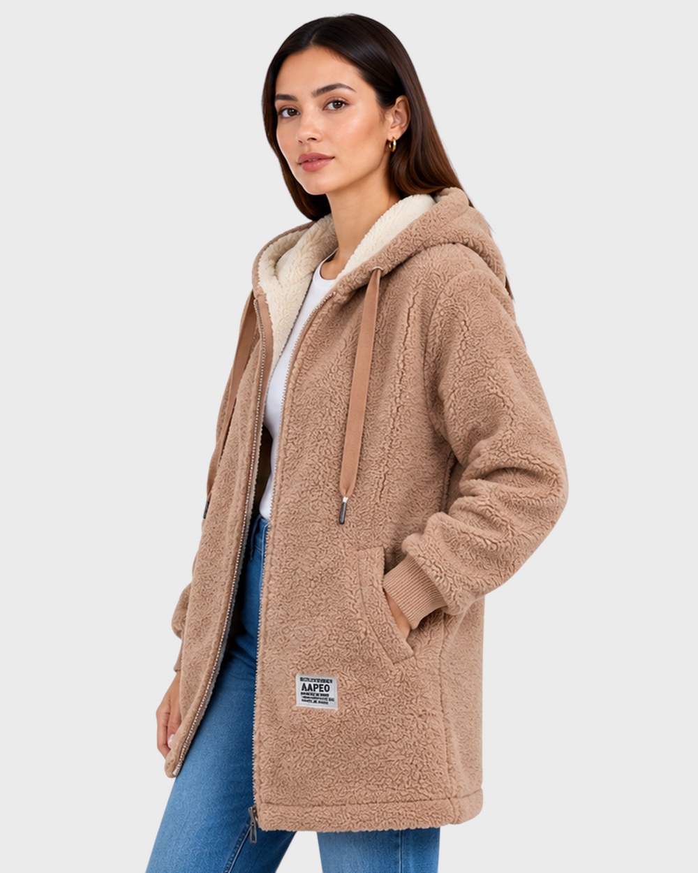 Marta – Giacca in pile morbidissima in beige | Luna Moda