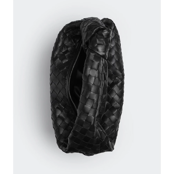 CHIARA di Luna Moda, borsa intrecciata con nodo, colore nero, vista del fondo.