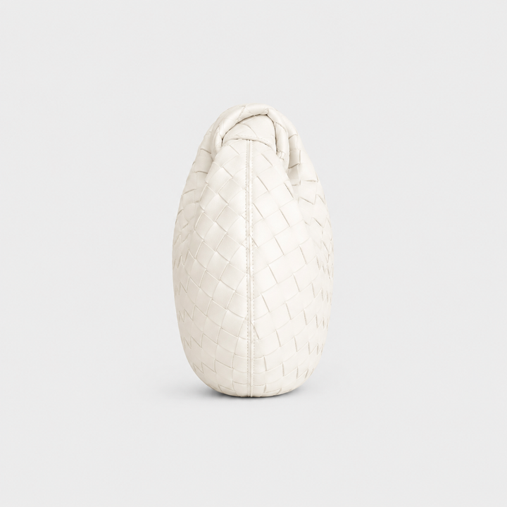 CHIARA di Luna Moda, borsa intrecciata con nodo, colore bianco, vista del fondo.