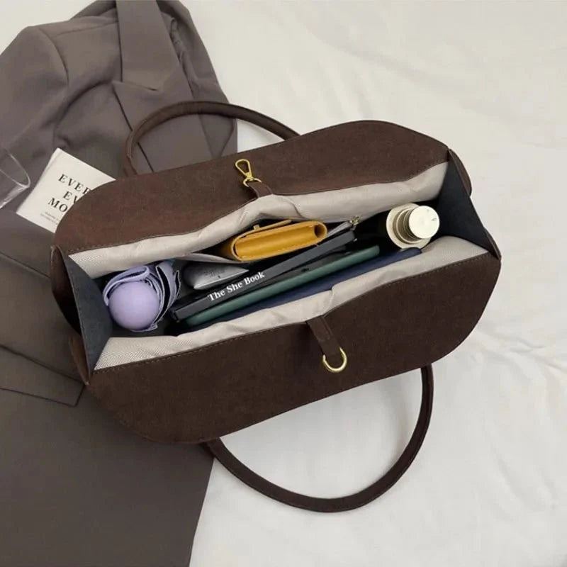 JOVANNE - Borsa a spalla in camoscio