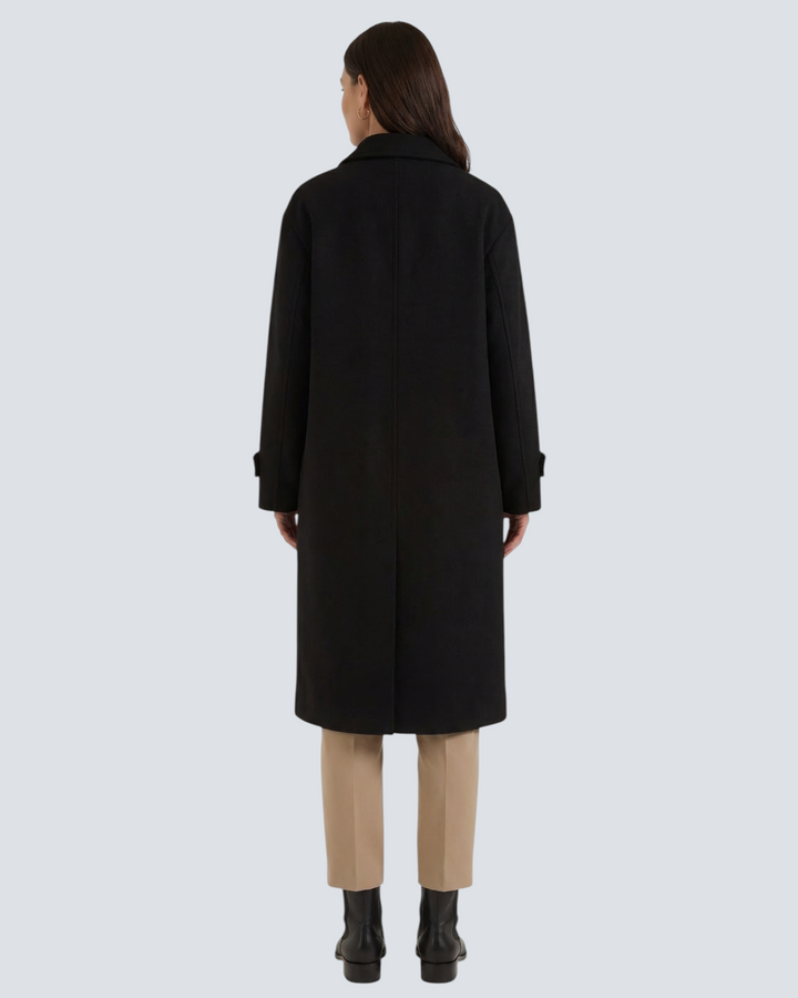 Cappotto MARISA nero, vista posteriore — LUNA MODA.