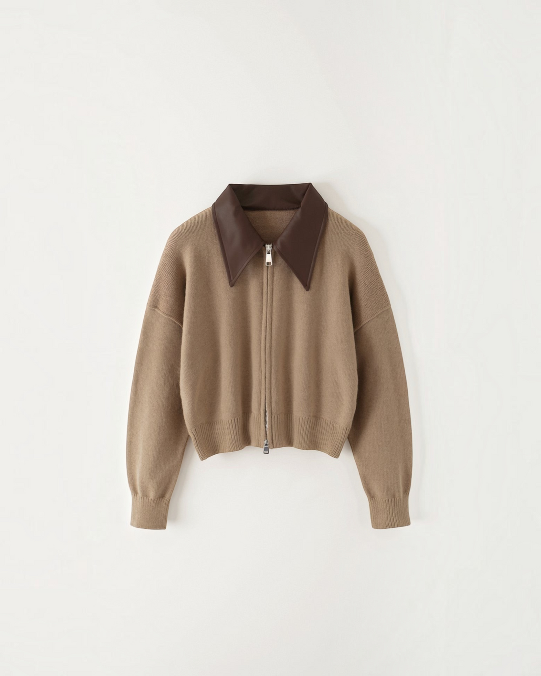 Luna Moda cropped cardigan in beige knit with a contrasting dark brown collar and double zip front closure.
