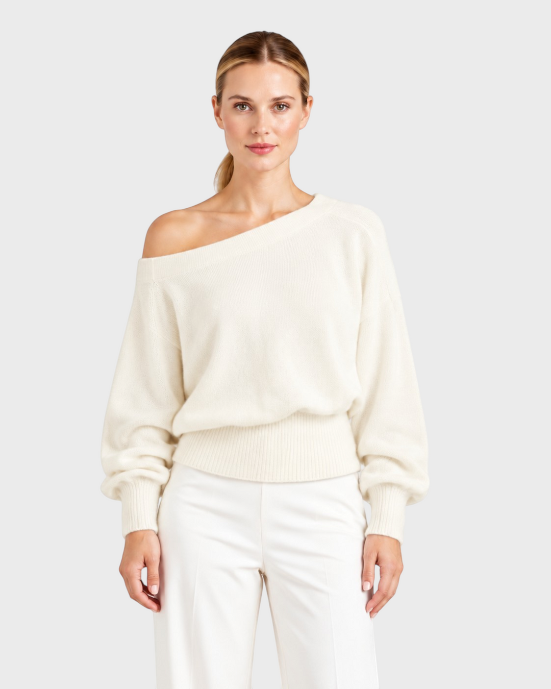 Ada – Maglia aderente a spalle scoperte in crema | Luna Moda