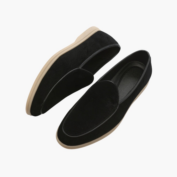 Luna Moda JOEL black full-grain leather loafers with a tapered toe and hand-stitched details on a light sole