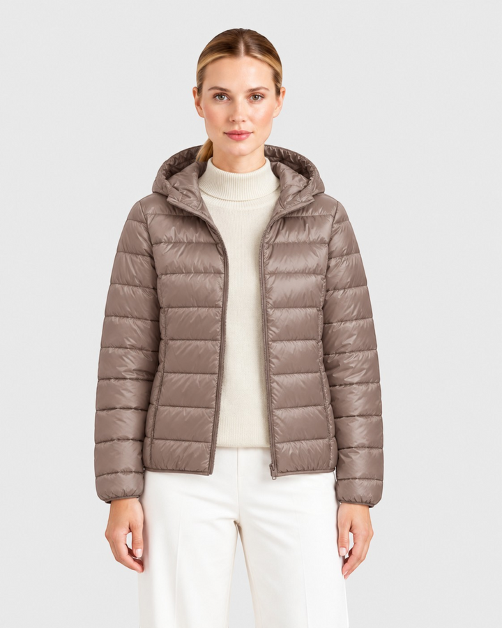 MARTA, giacca trapuntata leggera, indossata – Luna Moda
