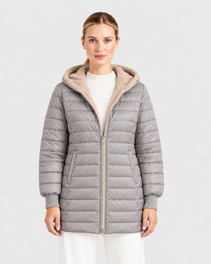 MICHELA, giacca imbottita con cappuccio, indossata – Luna Moda