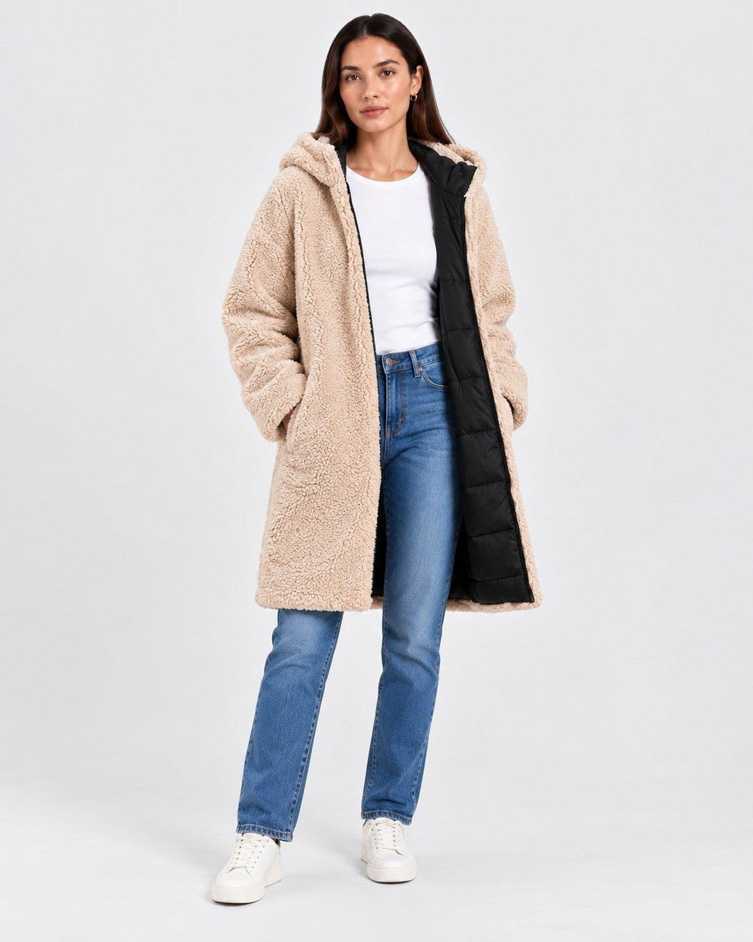 LAURA, cappotto con cappuccio, indossato – Luna Moda