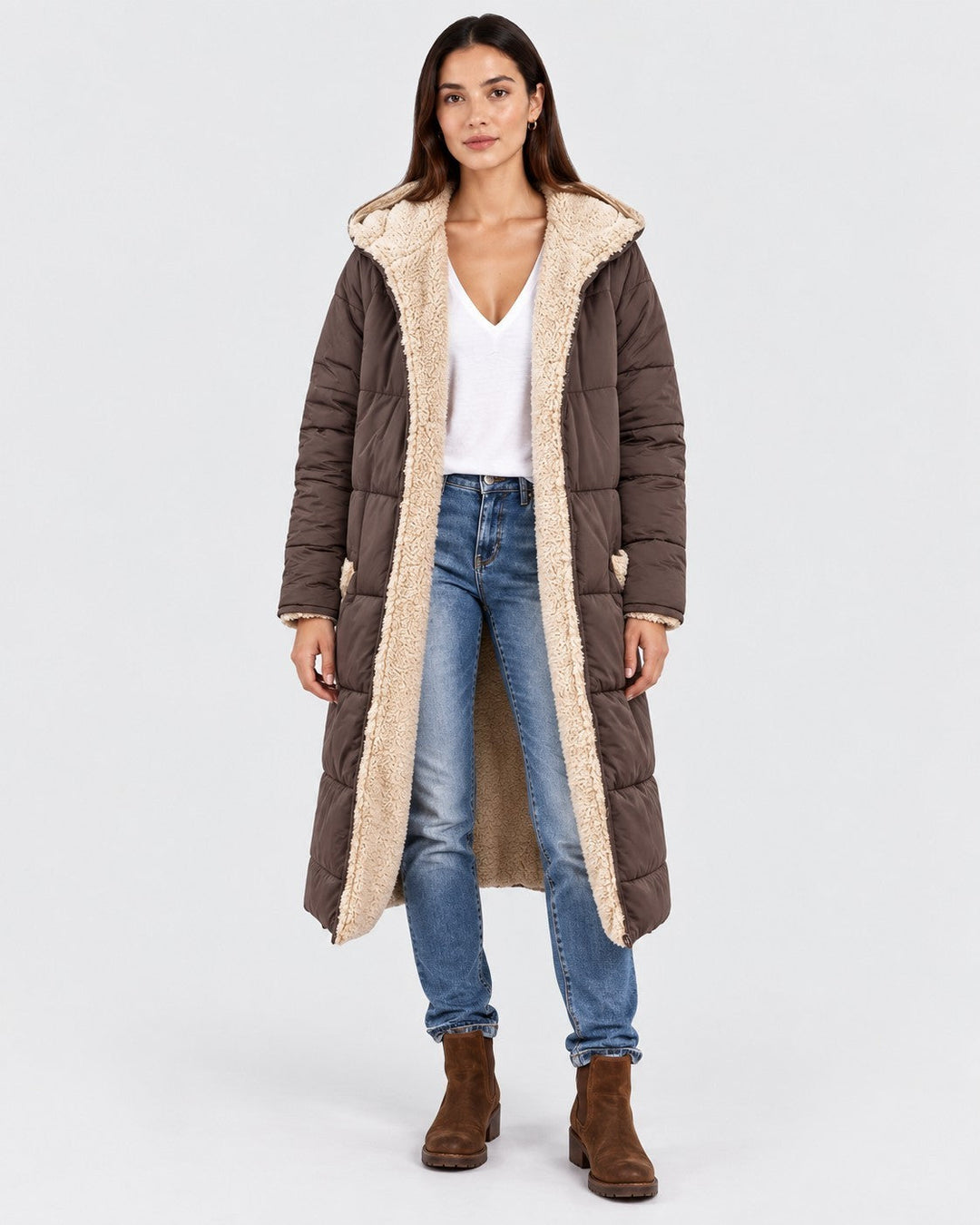 LAURA, cappotto con cappuccio, indossato – Luna Moda