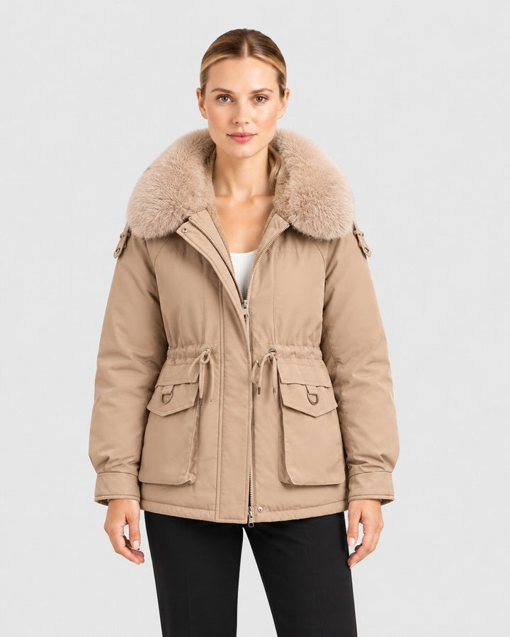 SOFIA, giacca imbottita con coulisse, indossata – Luna Moda