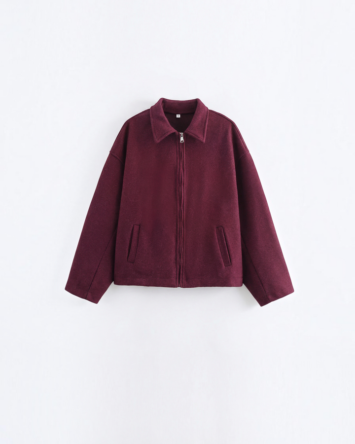 Luna Moda Teresa burgundy zip-up jacket with a classic collar and functional pockets in a soft, relaxed fit.