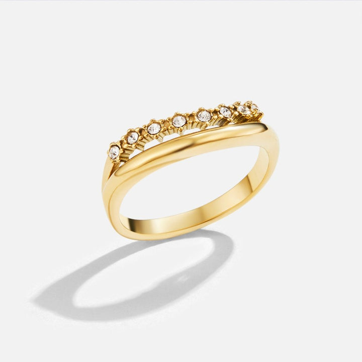 Anello a strati in cristallo bianco Marissa