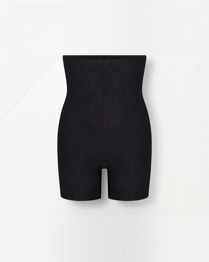 Luna Moda black extra high-waisted shaping shorts with seamless compression panels for a smooth silhouette.