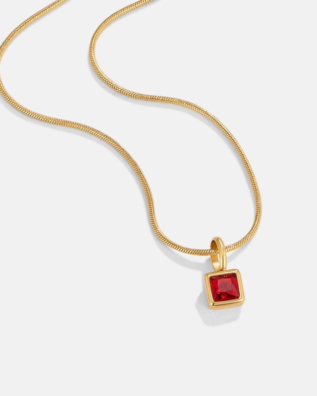Giada – Collana con pietra portafortuna in oro | Luna Moda